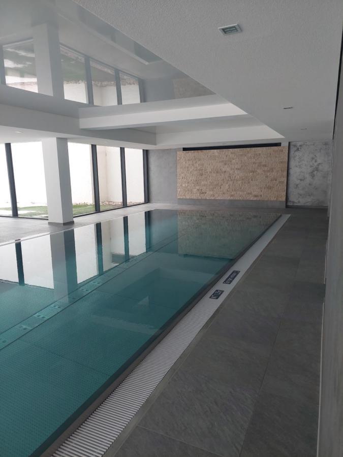 Apartment ชลูคซี ภายนอก รูปภาพ