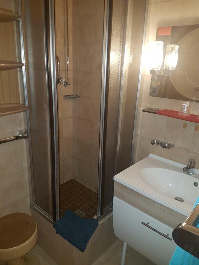 Apartment ชลูคซี ภายนอก รูปภาพ